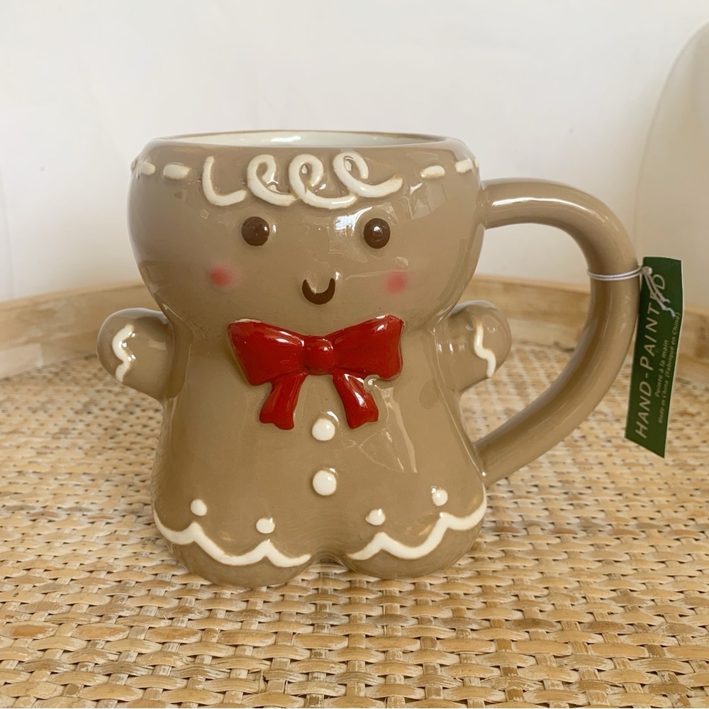 10 Strawberry Street Gingerbread Man Bow Ceramic Christmas Holiday Mug